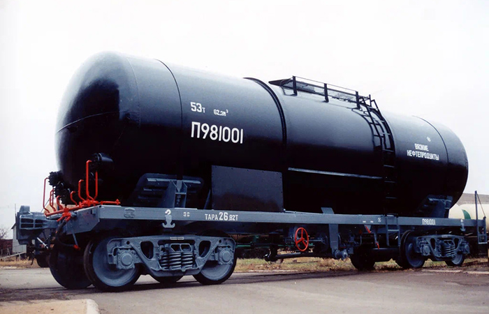 Железнодорожная цистерна.