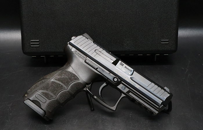 Heckler & Koch P30.