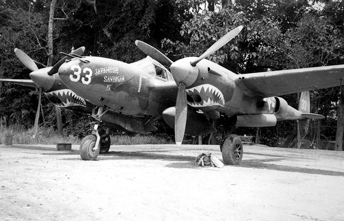 Истребитель P-38 Lightning./ Фото: waralbum.ru