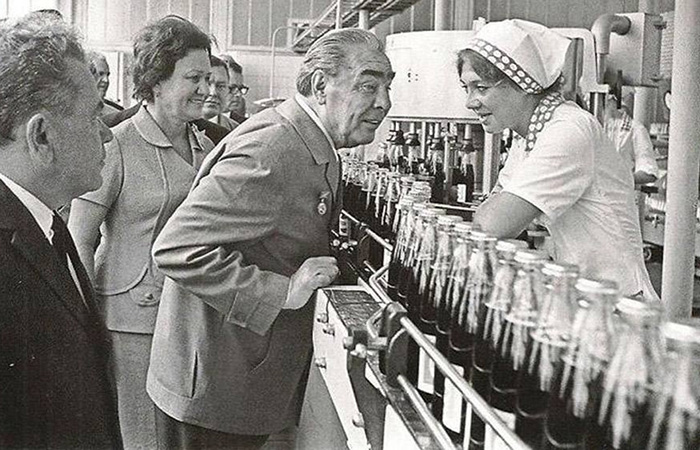 На заводе Пепси