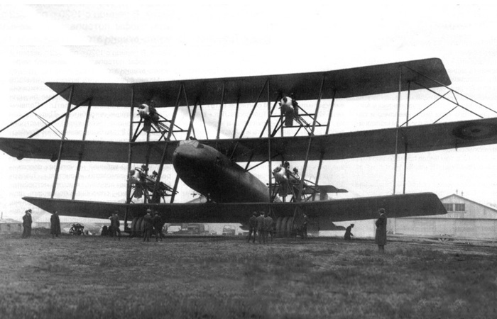 Бомбардировщик Zeppelin-Staaken./ Фото: largescaleplanes.com