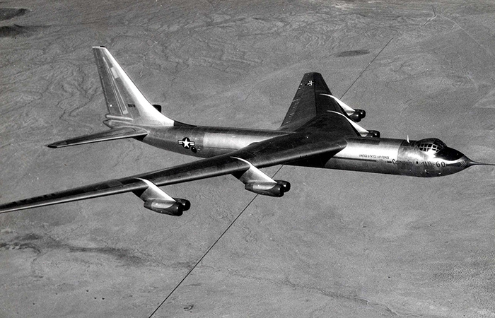 Американский бомбардировщик Американский бомбардировщик