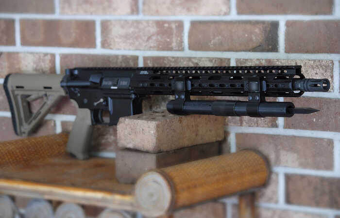 Штык-нож./ Фото: pewpewtactical.com Штык-нож./ Фото: pewpewtactical.com