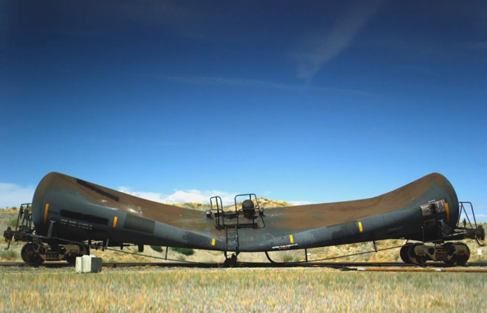 Цистерна, деформированная схлопыванием.