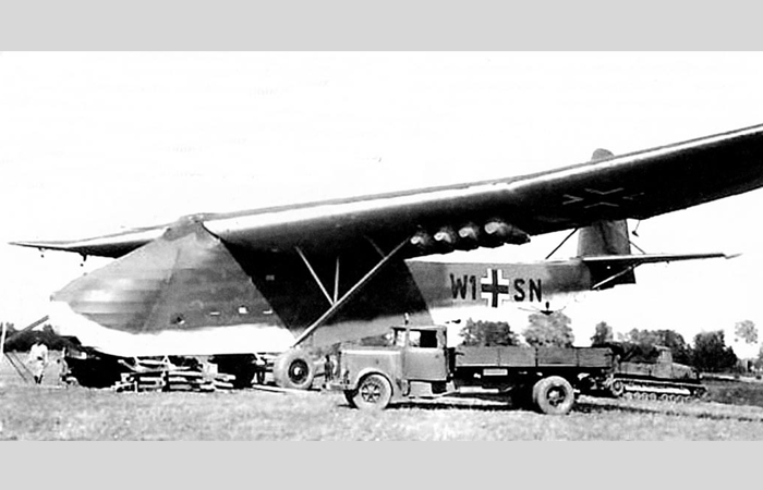 Первая попытка - Me 321.