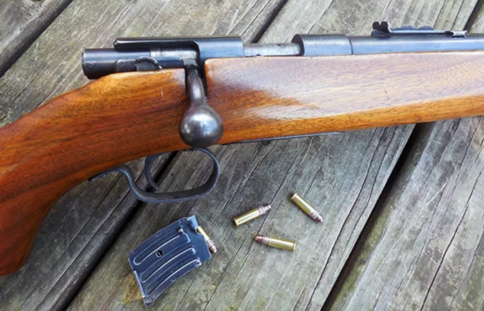 Старая малокалиберная винтовка Старая малокалиберная винтовка