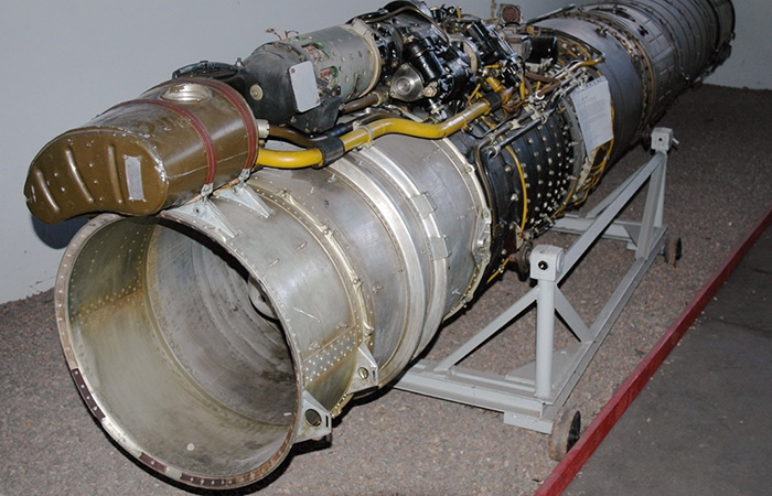 Двигатель РД-9./ Фото: autorevers-parts.ru