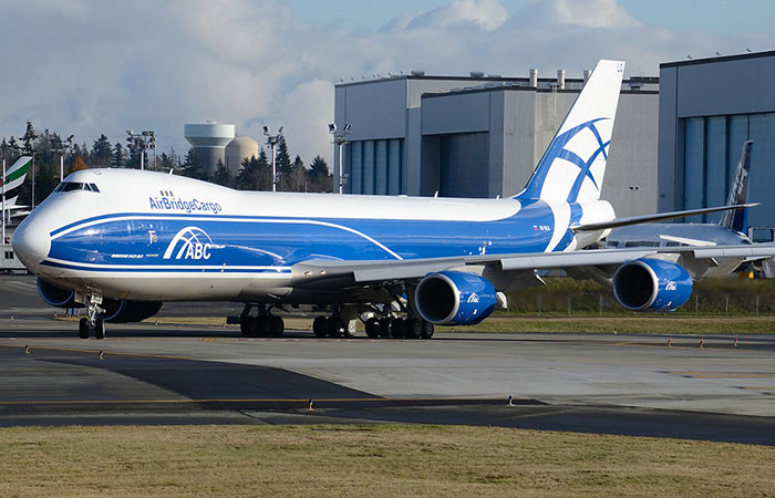 Грузовой Boeing 747. Грузовой Boeing 747.