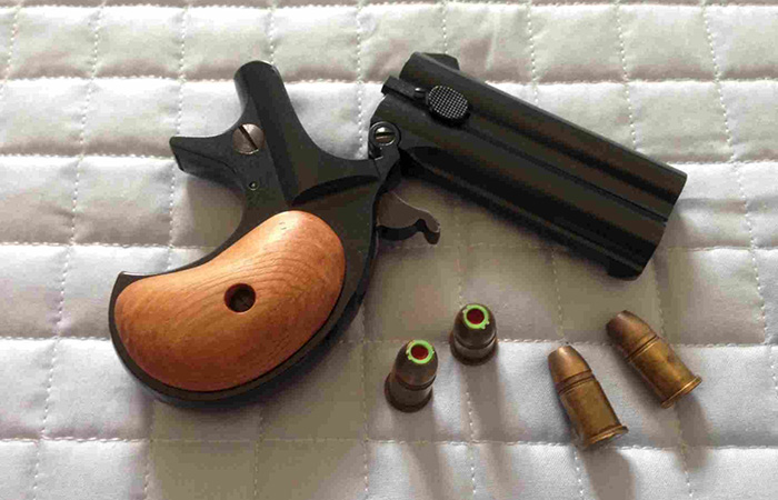 Дерринджеры актуальны до сих пор Дерринджеры актуальны до сих пор