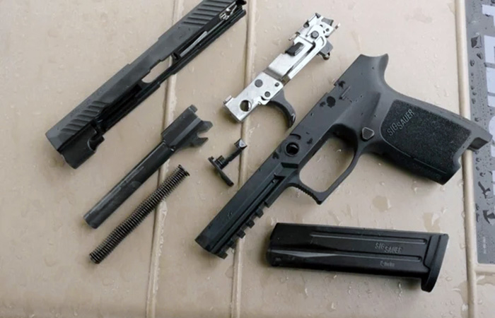 Простой в разборке и в обслуживании