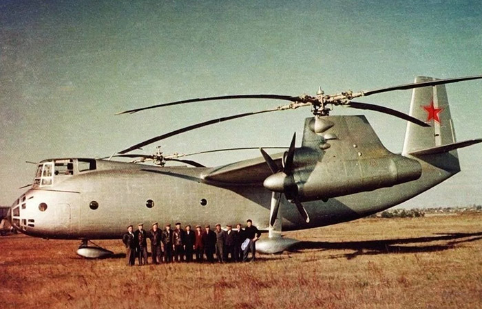 Ка-22 фактически был гибридом вертолёта и самолёта./ Фото: livejournal.com