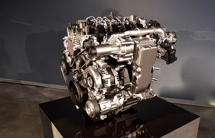 Новый двигатель SKYACTIV-X