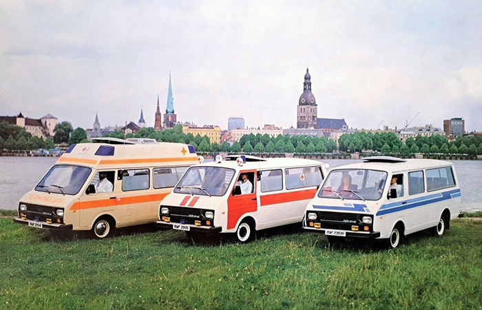 Многофункциональный транспорт, но не минивэн Многофункциональный транспорт, но не минивэн