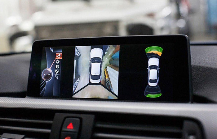 Круговой обзор позволяет следить за окружением