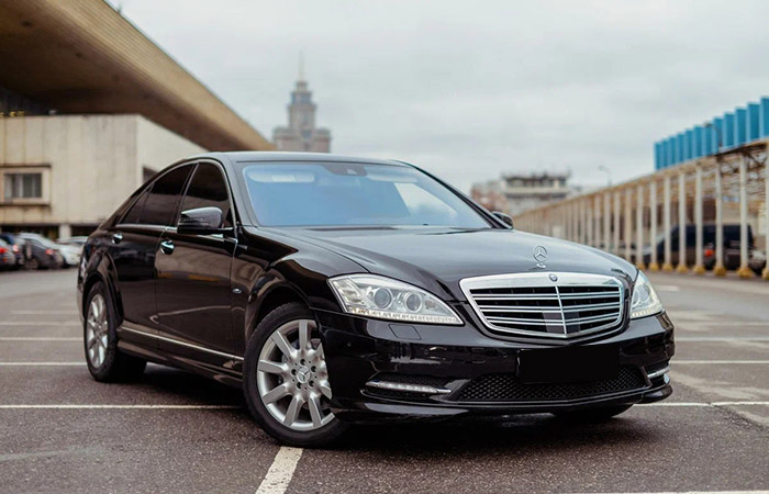 Mercedes-Benz w221 S-Class, 2010 год./ Фото: auto.ru