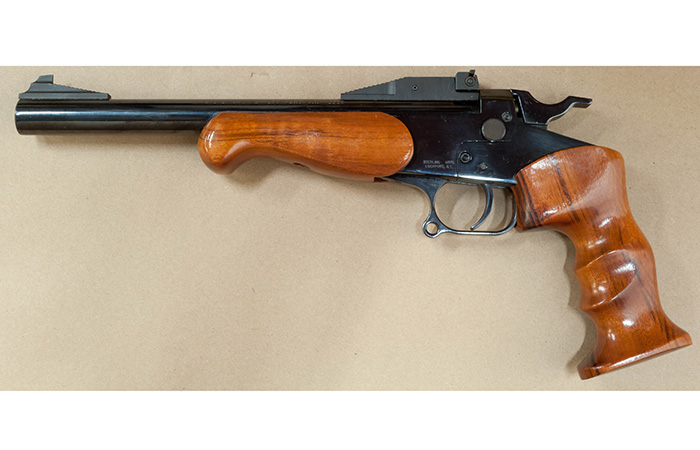 Внешне он был похож на конкурента