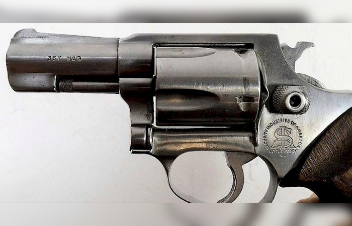 По всей видимости, нержавейка была и главным недостатком