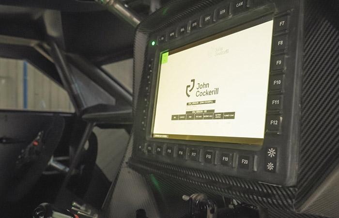 В кабине Cockerill i-X В кабине Cockerill i-X