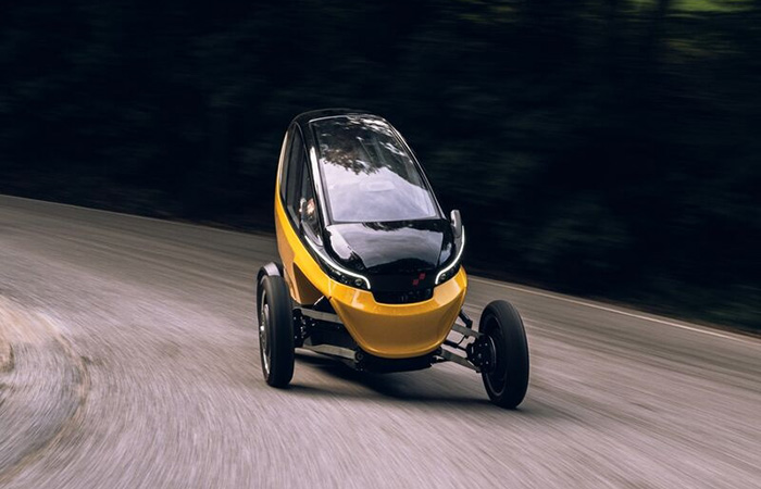 Квадрицикл - микромашинка с кабиной./ Фото: trendhunterstatic.com