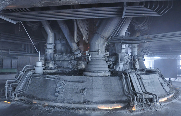 Электрическая печь для плавки титана Электрическая печь для плавки титана