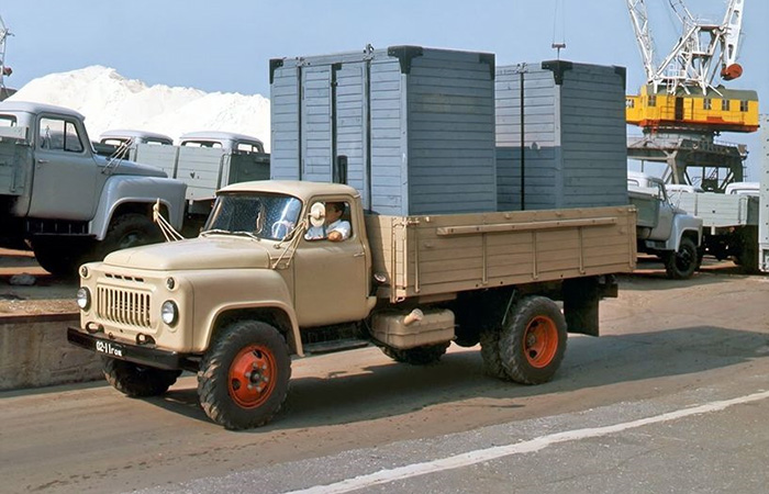 Все недостатки компенсировались универсальностью и ремонтопригодностью.