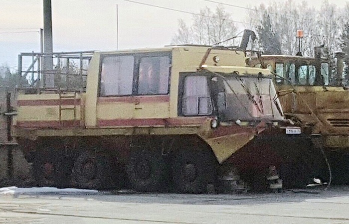 В итоге оказался никому не нужен. В итоге оказался никому не нужен.