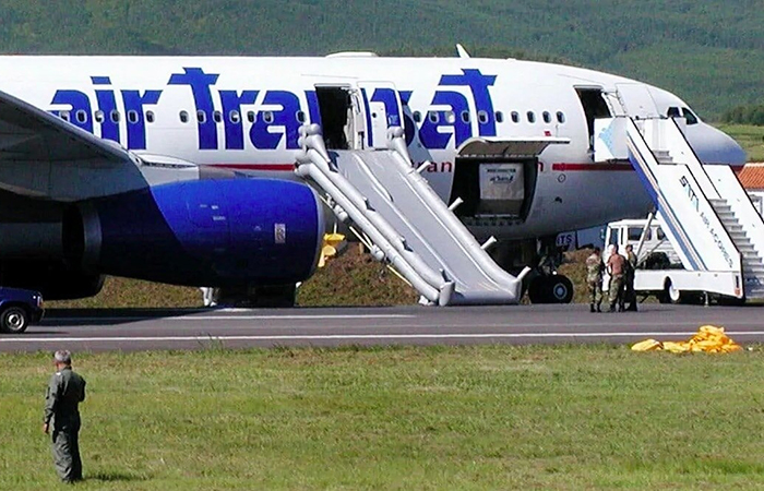 Аварийная посадка Airbus A330