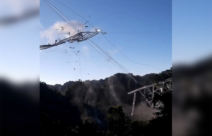 Момент обрушения./ Фото: fishki.net