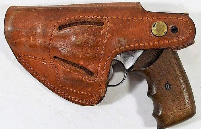 Револьвер быстро выходил из строя