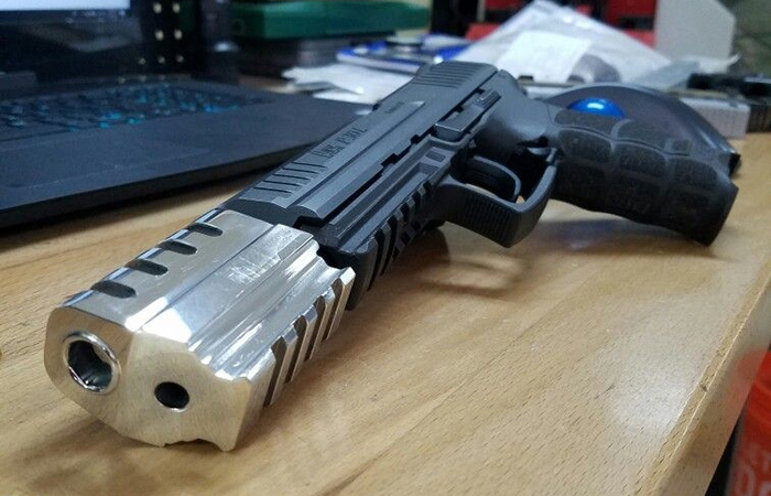 Пистолет стал настоящей иконой среди стрелков.