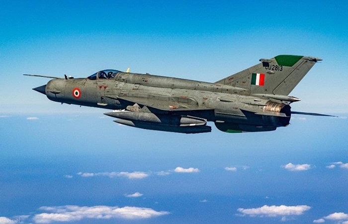 МиГ-21бис. МиГ-21бис.