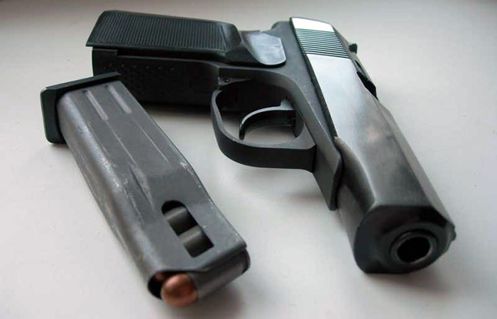 С новым магазином С новым магазином