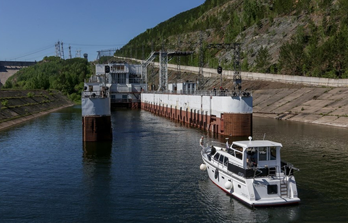 Погрузка в лифт