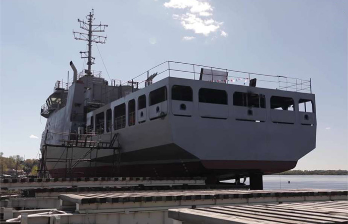 Внутри учебные помещения. Внутри учебные помещения.