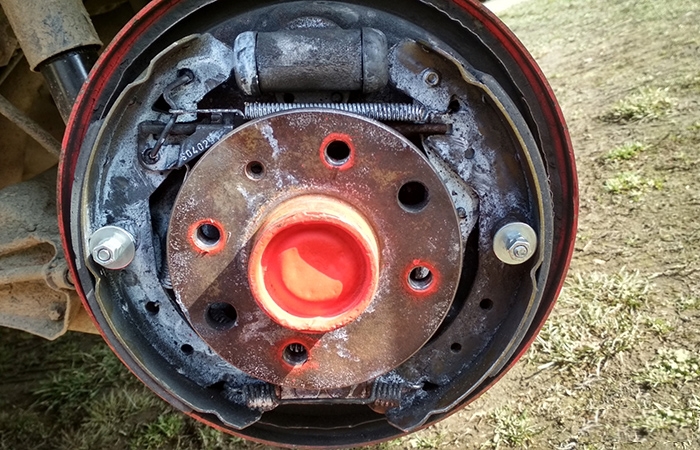 Среди недостатков - перегрев.