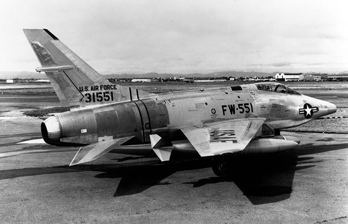 Американский истребитель F-100A./ Фото: wikimedia.org