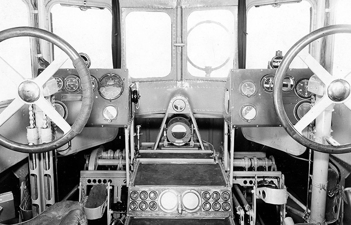 Кабина самолёта Кабина самолёта