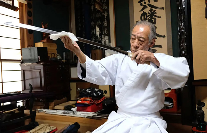 Катана в руках мастера