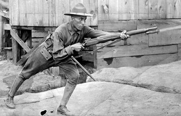 Винтовка M1917 использовалась после Первой мировой войны.