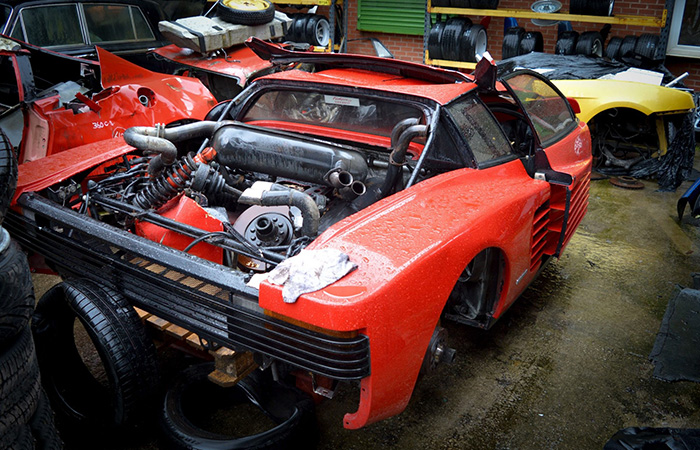 Каждая деталь суперкара стоит больших денег