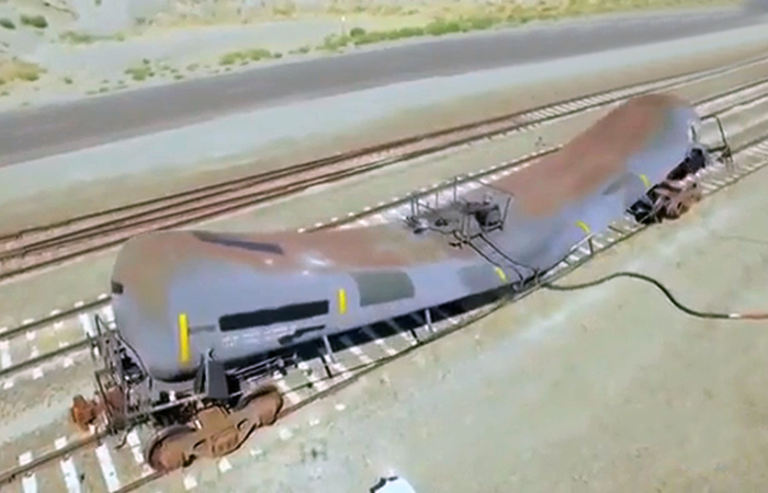 Происходит это из-за нарушения технологии.