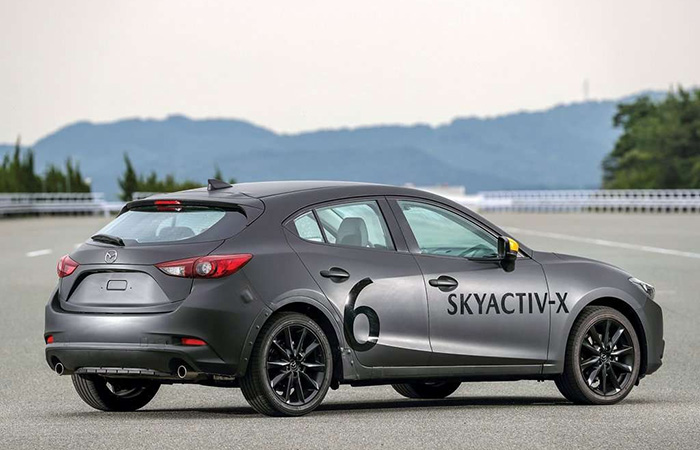 Новый двигатель на порядок сложнее классического