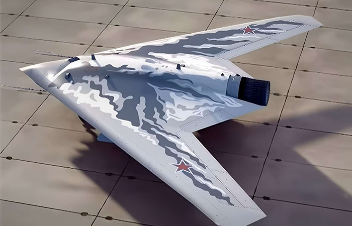 Тяжёлый беспилотник С-70 «Охотник».