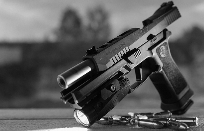 Из-за самострела производителя не раз штрафовали