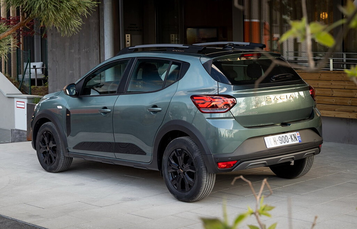 Dacia Sandero. Dacia Sandero.