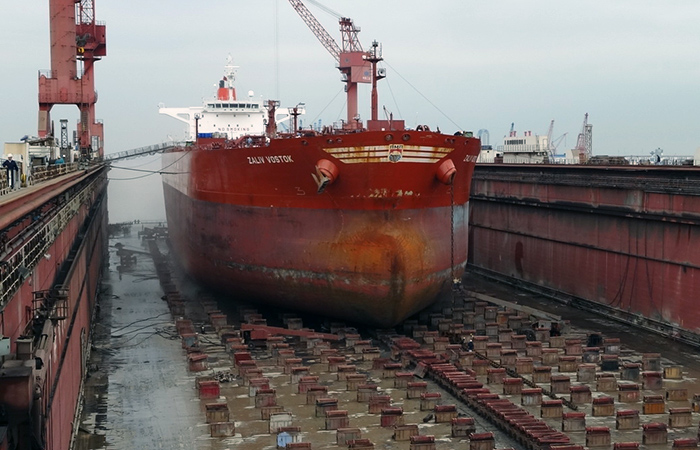 Для корпуса нержавейку не используют