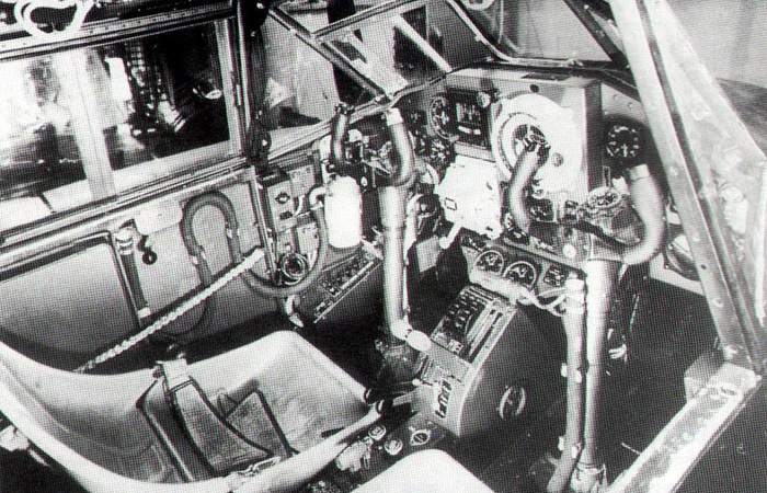 Внутри кабины