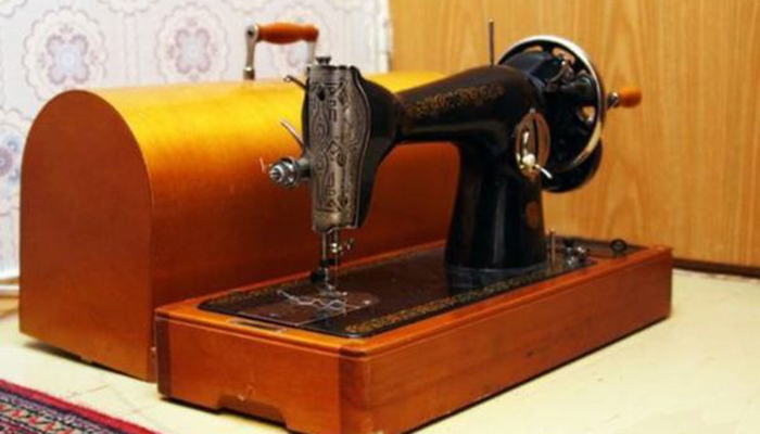 Советские хозяйки очень бережно относились к швейной машинке/Фото:daladno.me