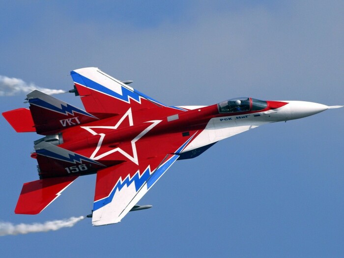  МиГ-29 в современной яркой окраске / Фото: aviarf.ru