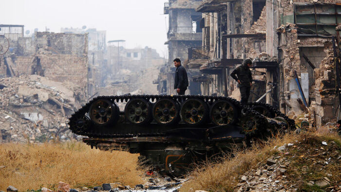 Разгромленный танк в Сирии / Фото: vpk.name